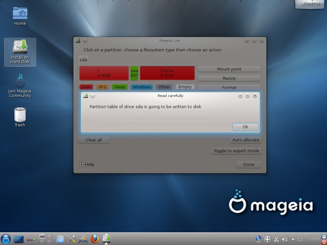 Mageia-2-livecd-kde-partition-013.jpg